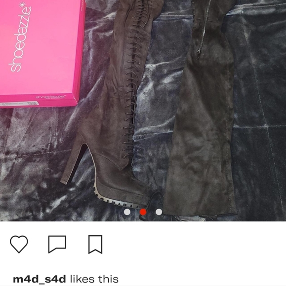 Shoedazzle thigh high boots - Picture 2 of 3